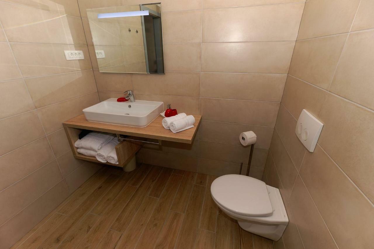 Villa Nerium Malinska Luaran gambar